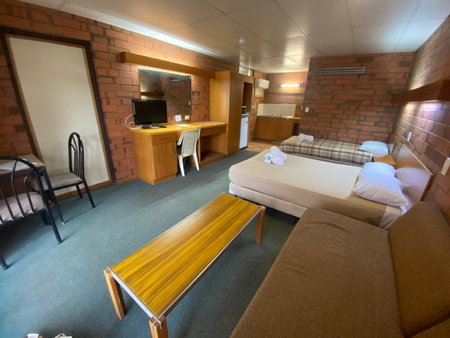 Hawker Hotel Motel, Hawker, Australia