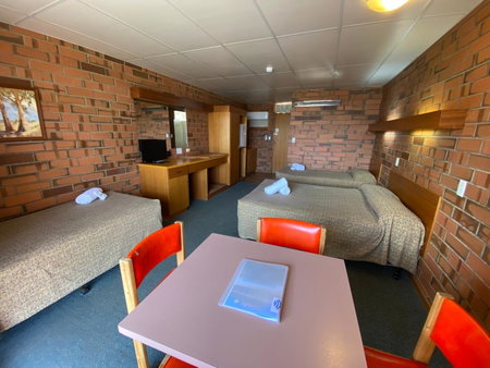 Hawker Hotel Motel, Hawker, Australia
