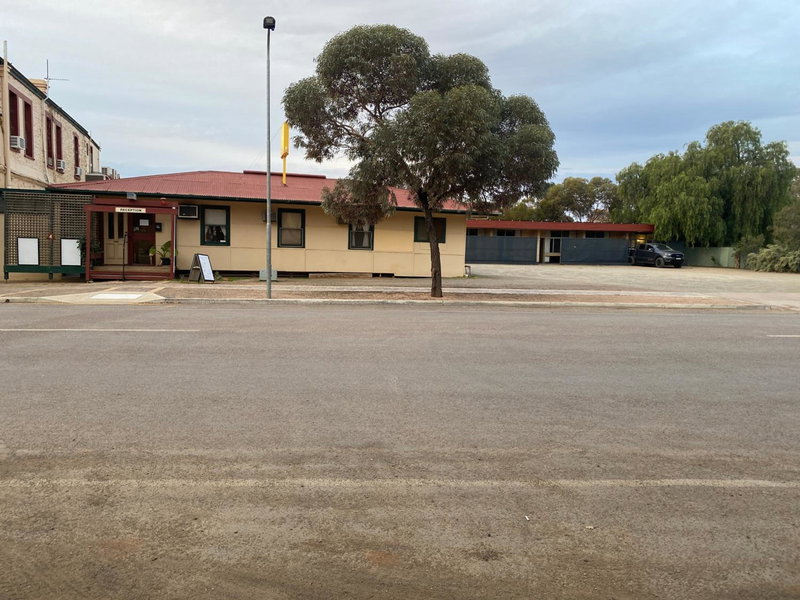 Hawker Hotel Motel, Hawker, Australia