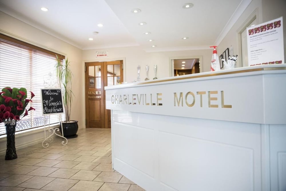 Hotel · Charleville Motel, Charleville