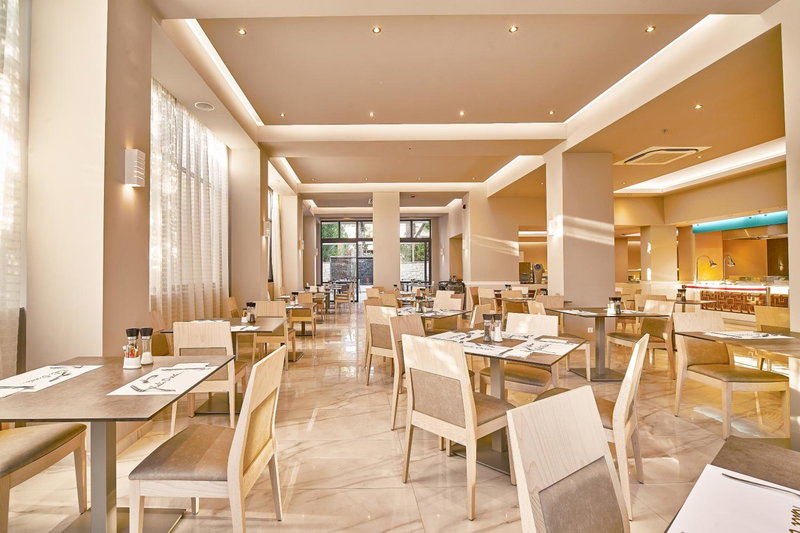 Eva Bay Hotel On The Beach - Adults Only, Adelianos Kampos, Greece