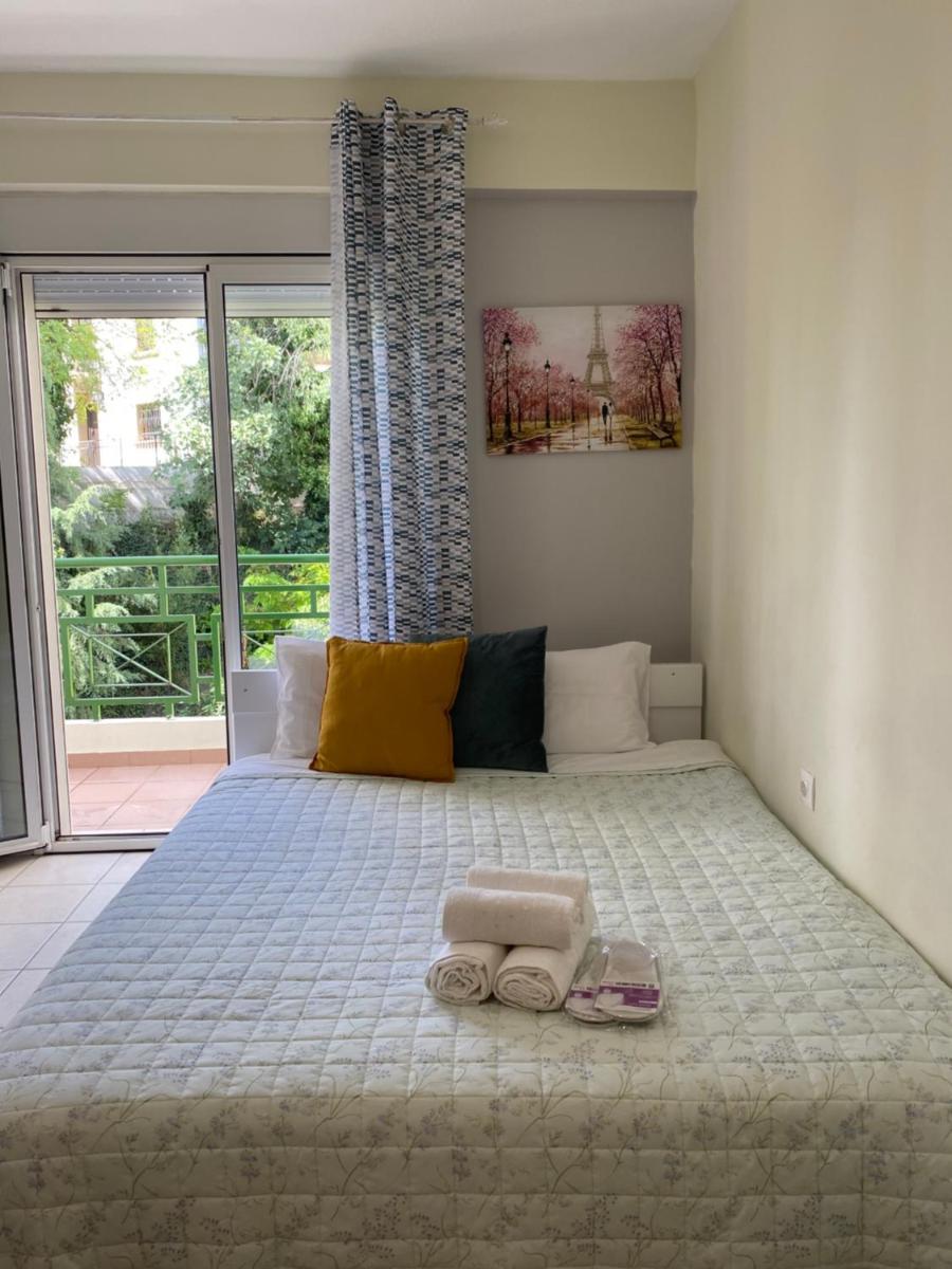 Kozani Elegant Apartment in the Center of Kozani, Greece