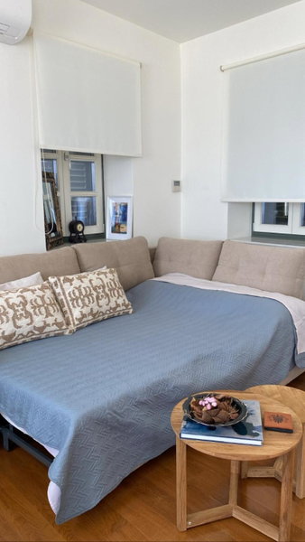Naias Aegina, Sea-front apartment 95 sqm, Aegina Town, Greece
