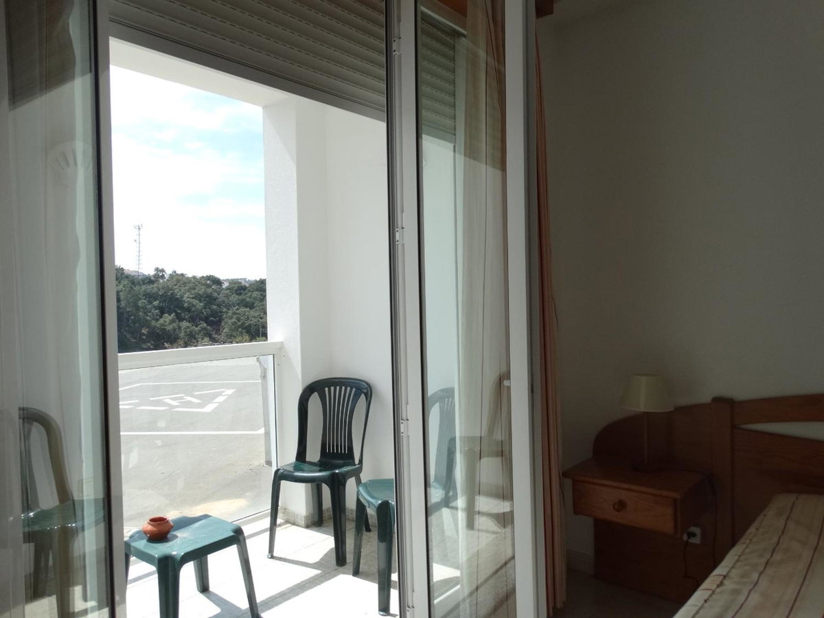Hospedaria Descansa Pernas, Portugal