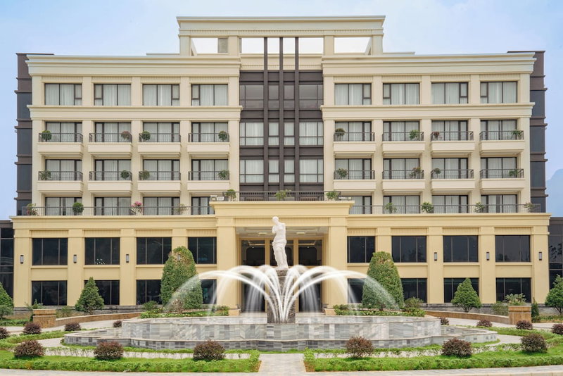 Venusgiti Hot Spring Resort & Spa, Kim Boi, Vietnam