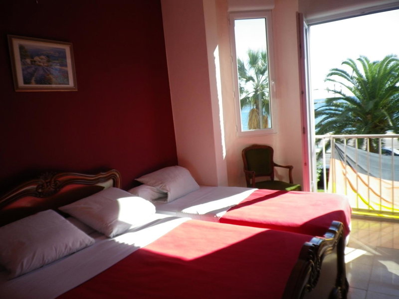 Hôtel Azur, Nice, France