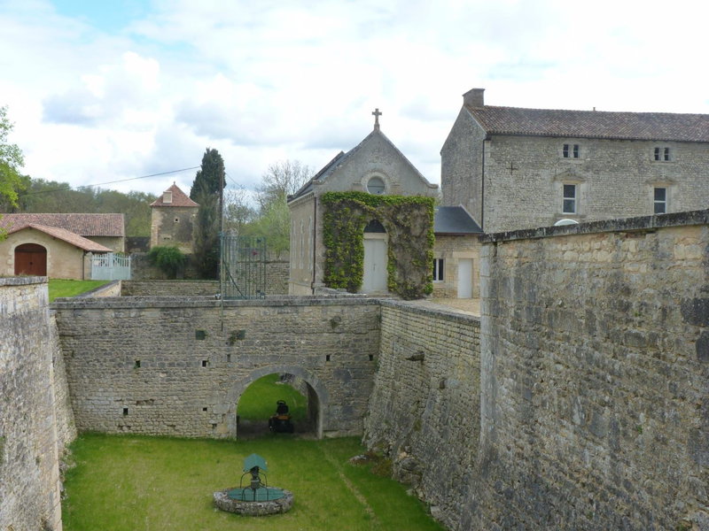 LOGIS du Château du Bois Doucet, Bignoux, France