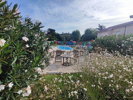 Moodz Hotel, Pont-Eveque, France