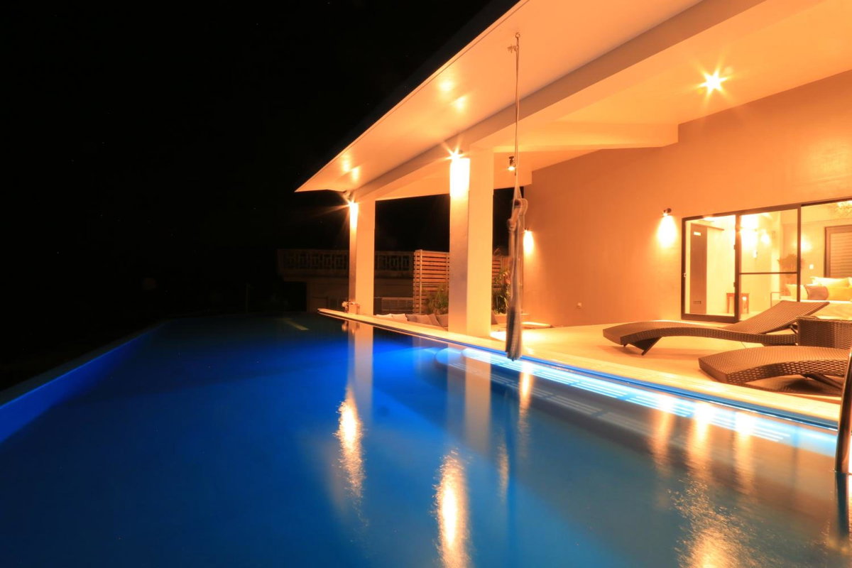Hotel · Marinx Poolvilla Nakandakari, Nanjo