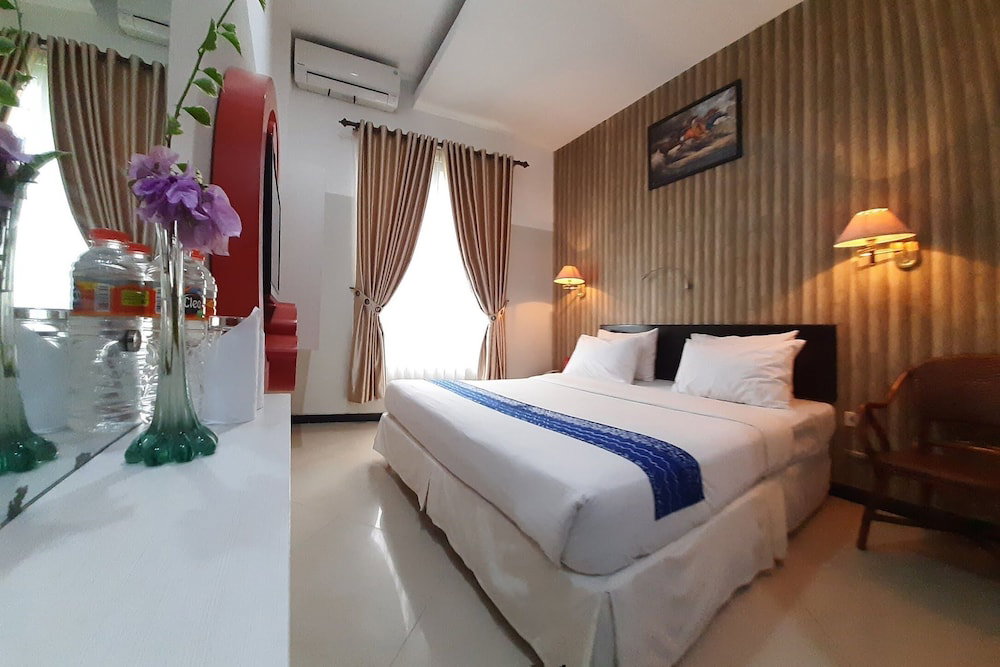 Queen City Hotel, Indonesia
