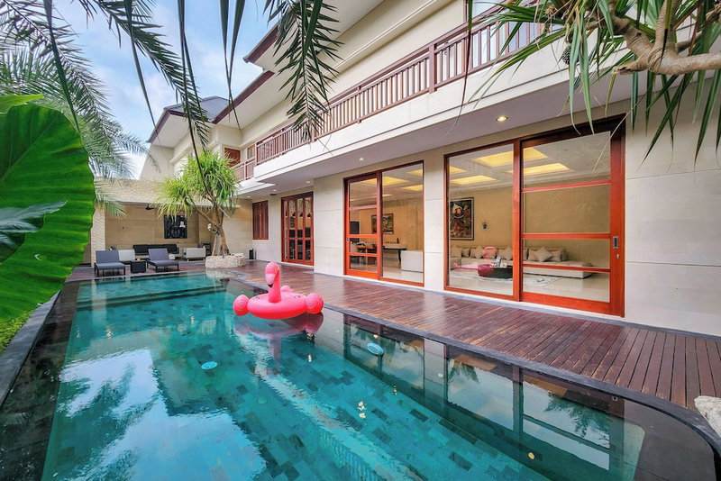 Villa Ellyne Canggu by Nagisa Bali, Kerobokan, Indonesia
