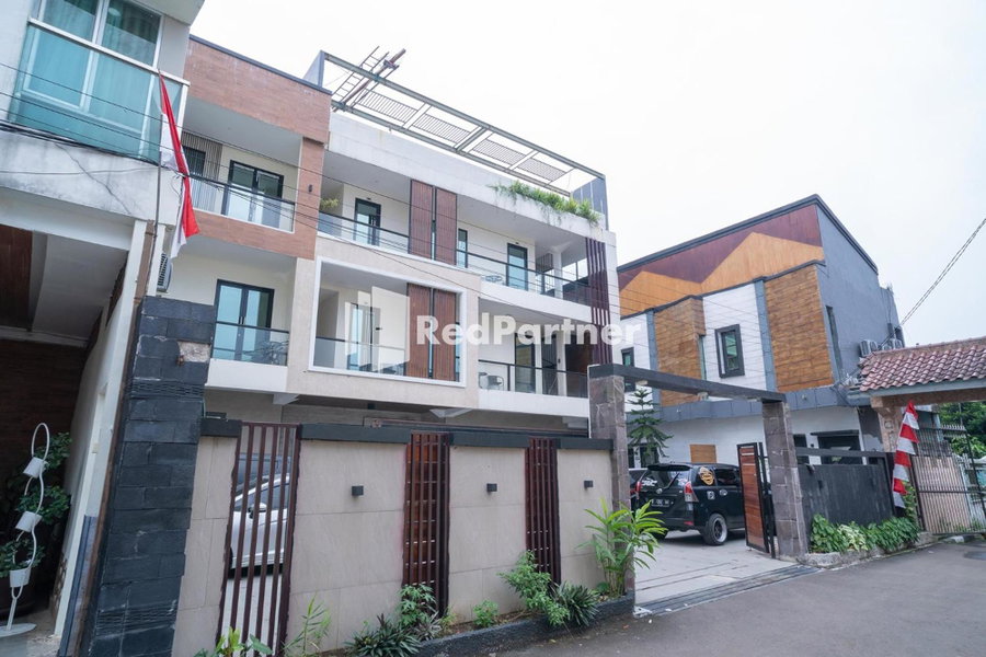 Yayah Rooms Bogor Syariah Mitra RedDoorz, Bogor, Indonesia