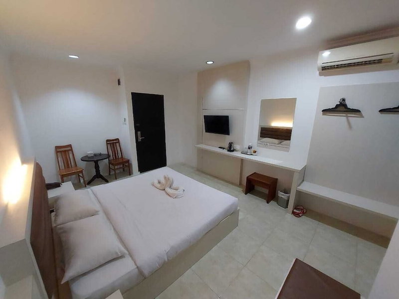 Penuin Hotel, Batam, Indonesia