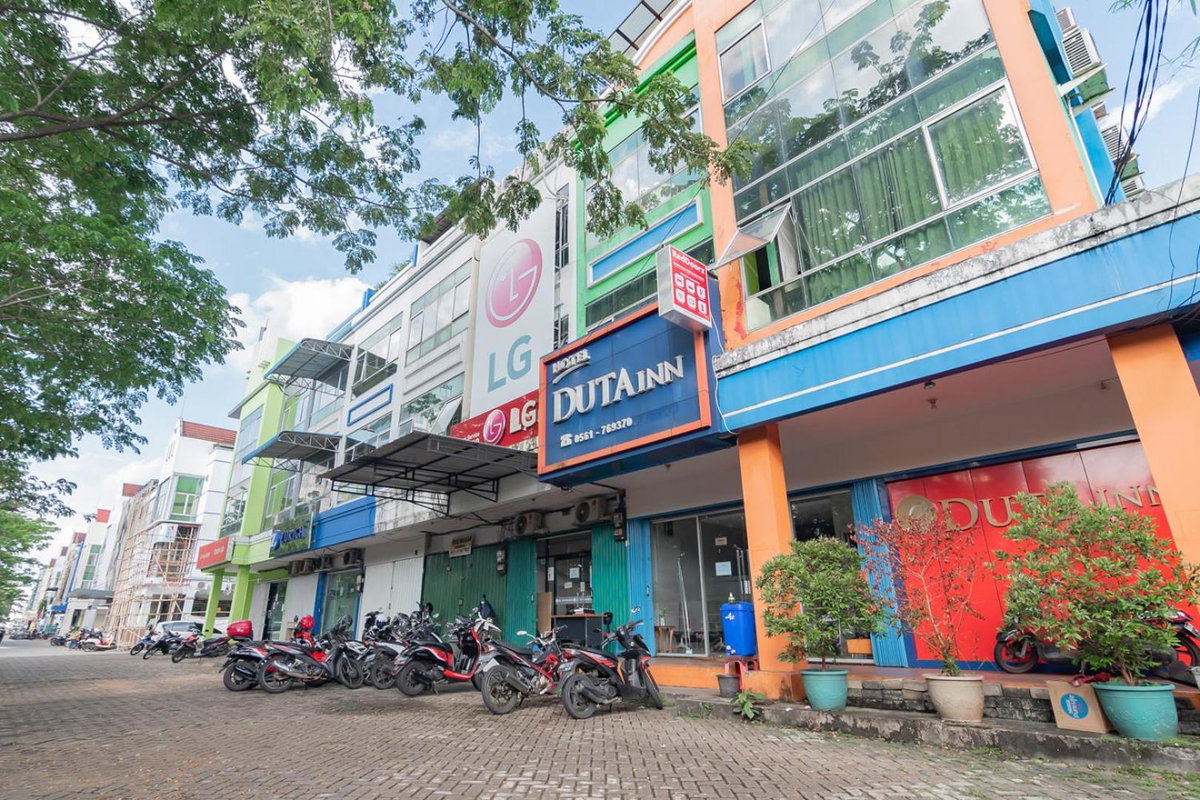 RedDoorz @ Komplek Pontianak Mall, Indonesia