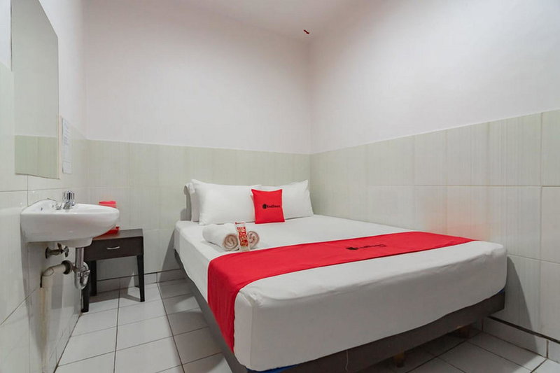 RedDoorz @ Komplek Pontianak Mall, Pontianak, Indonesia