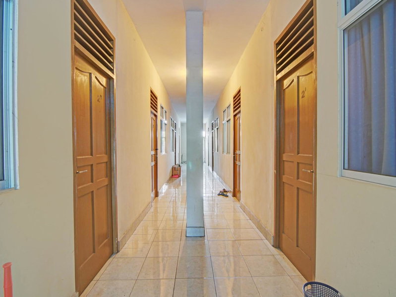 Hotel O Asri Homestay Syariah, Parit, Indonesia
