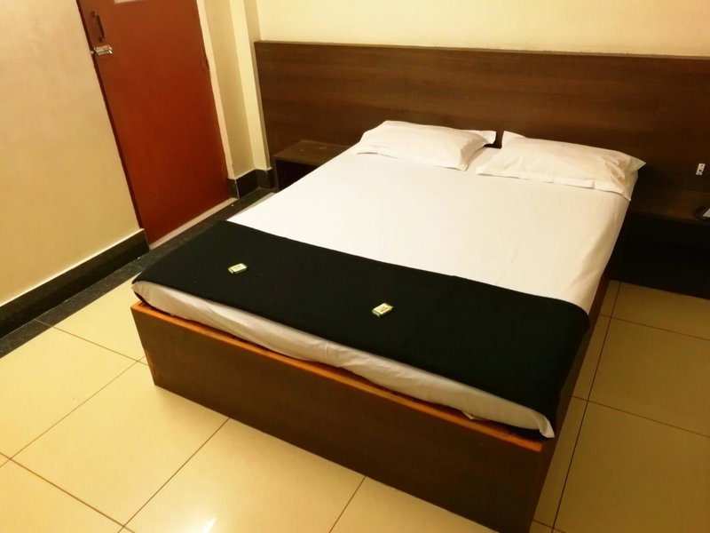Hotel Picnic, Velānganni, India