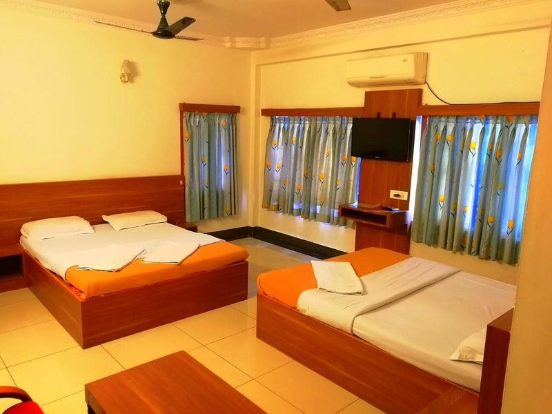 Hotel Picnic, Velānganni, India