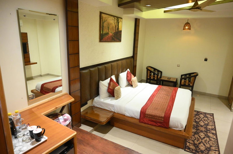 Hotel Grand Kailash,Kotdwara, Kotdwāra, India