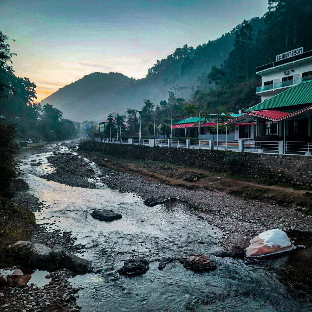 Hotel · SB Mount Resort, Lansdowne