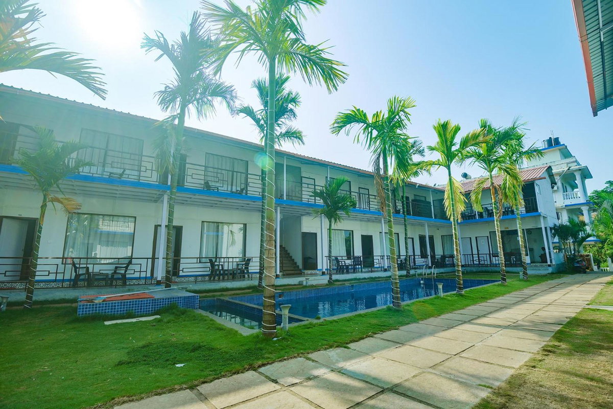 Hotel · FabHotel Morjim Bliss, Morjim