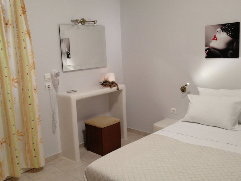 Sahara Beach Apartments, Naxos, Greece