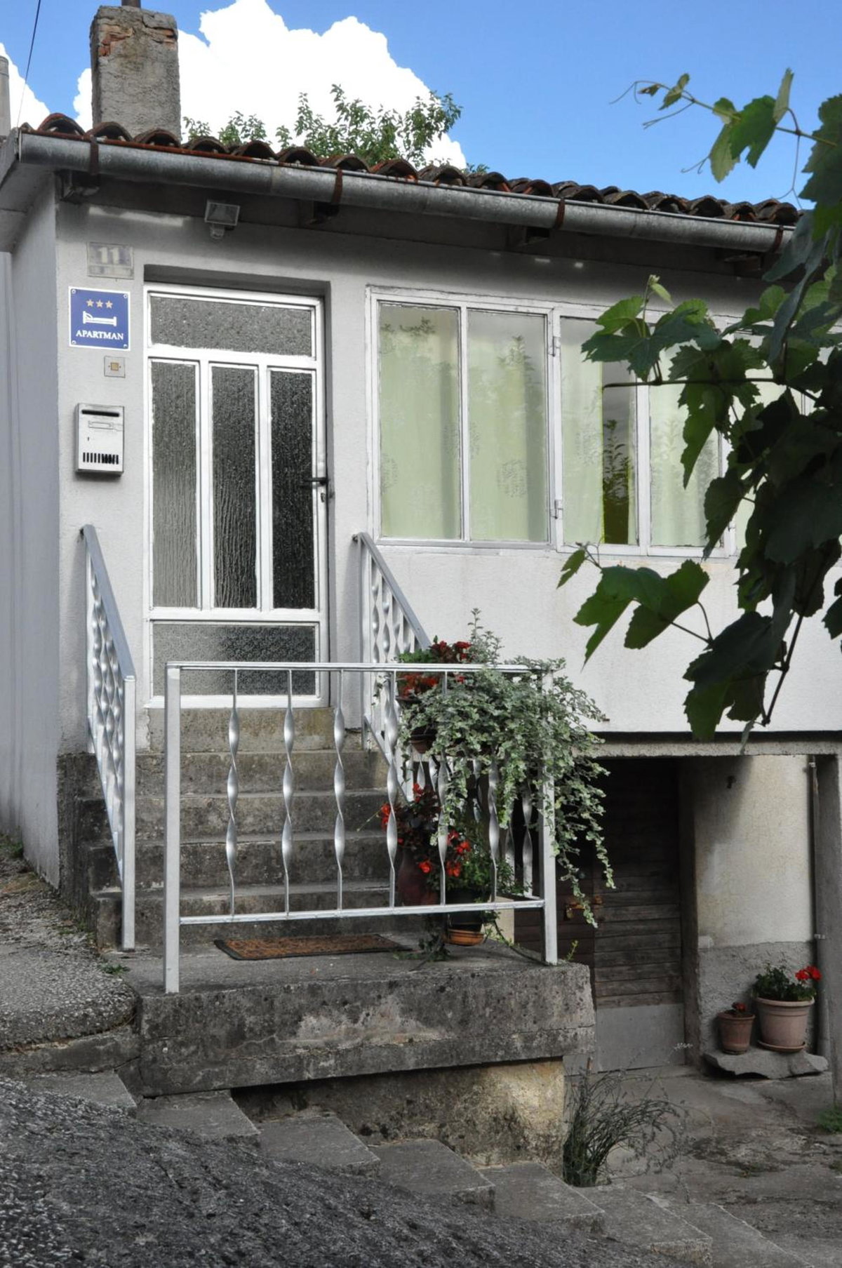 Hotel · Apartment Marioni, Buzet