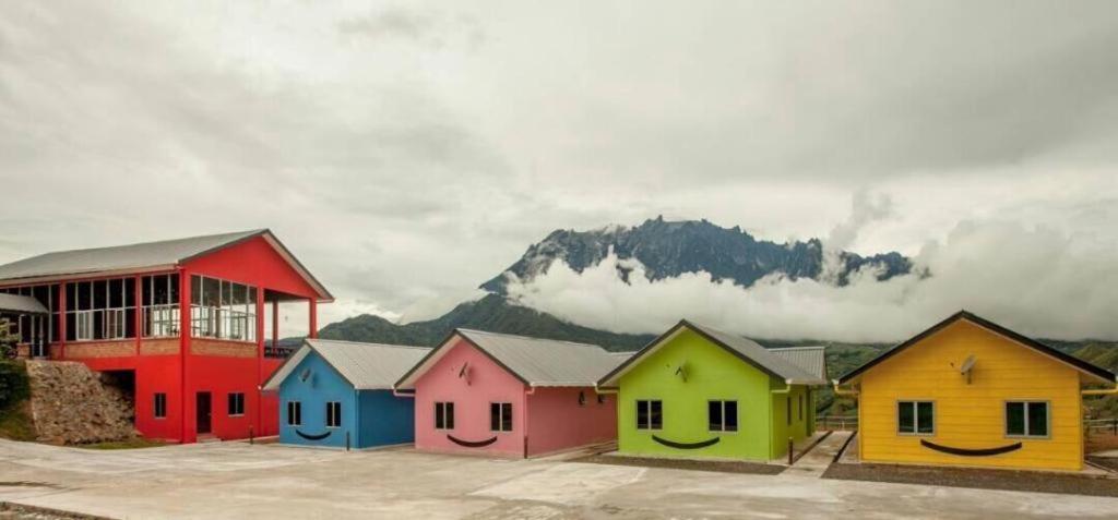 Hotel · Happy Village Kundasang, Naradaw