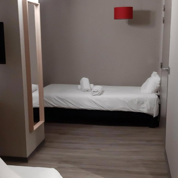 ibis Arles, Arles, France