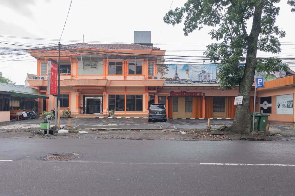 Hotel · RedDoorz @ Achino Hotel Bandung, Bandung