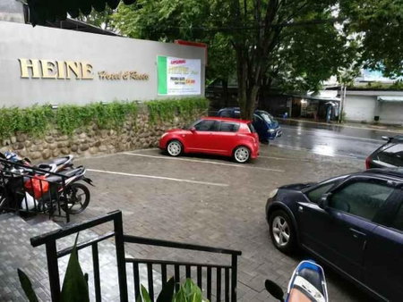 Heine Hotel, Manado, Indonesia