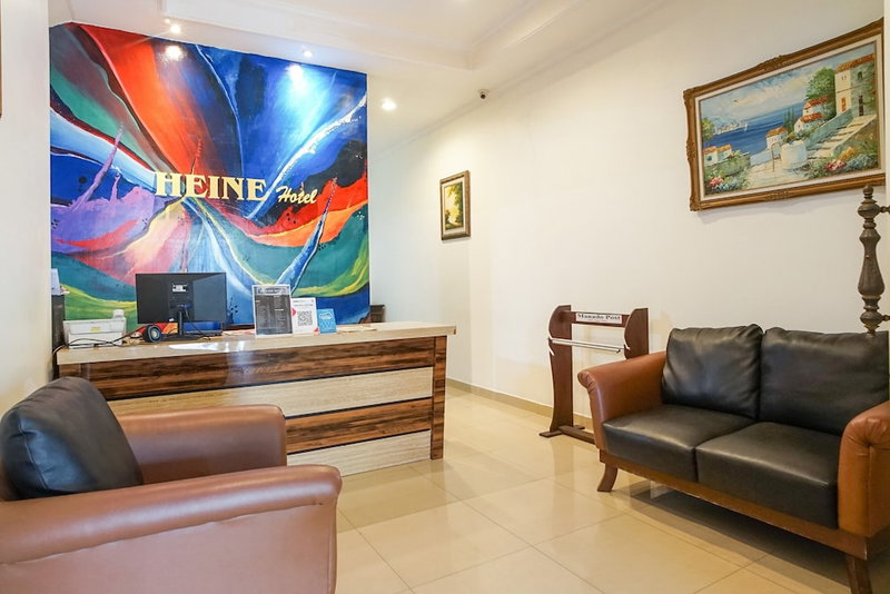 Heine Hotel, Manado, Indonesia