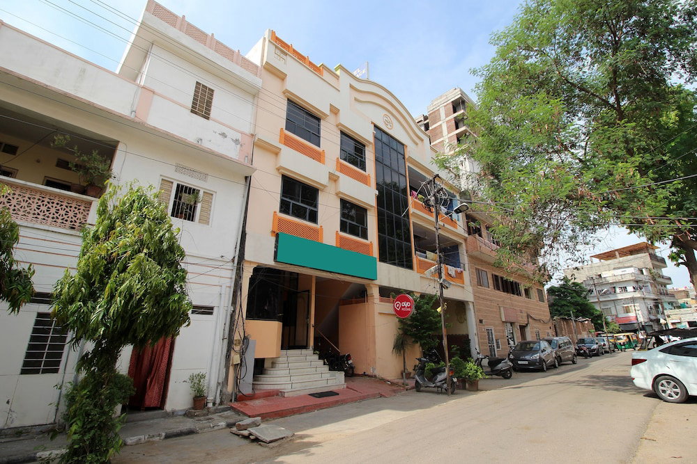 Hotel · OYO 1143 Hotel RDB Palace, Jaipur