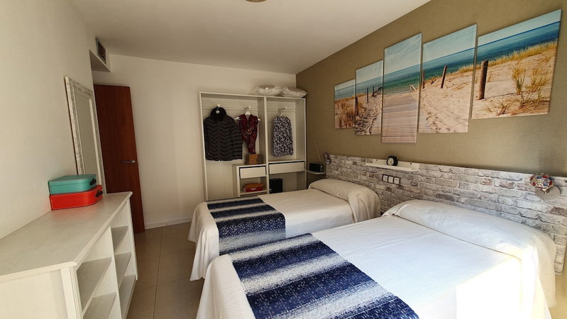 Attic Terrace BBQ, Airport-Barcelona, cerca Playas Castelldefels, Viladecans, Spain