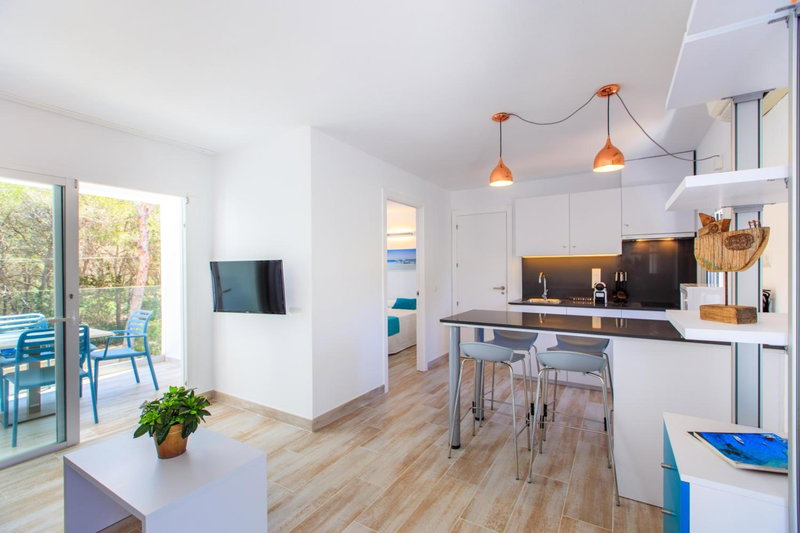 Pinos Playa Suites, Playa Migjorn, Spain
