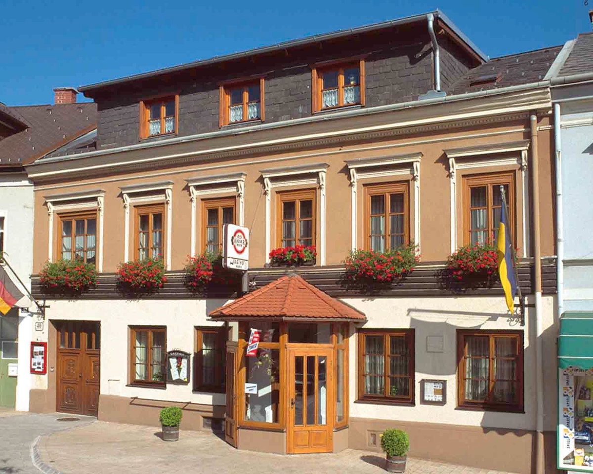 Hotel · Gasthof Maurer, Gloggnitz