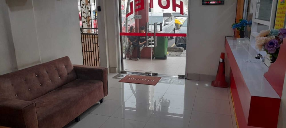 SV Andalas Hotel, Malaysia