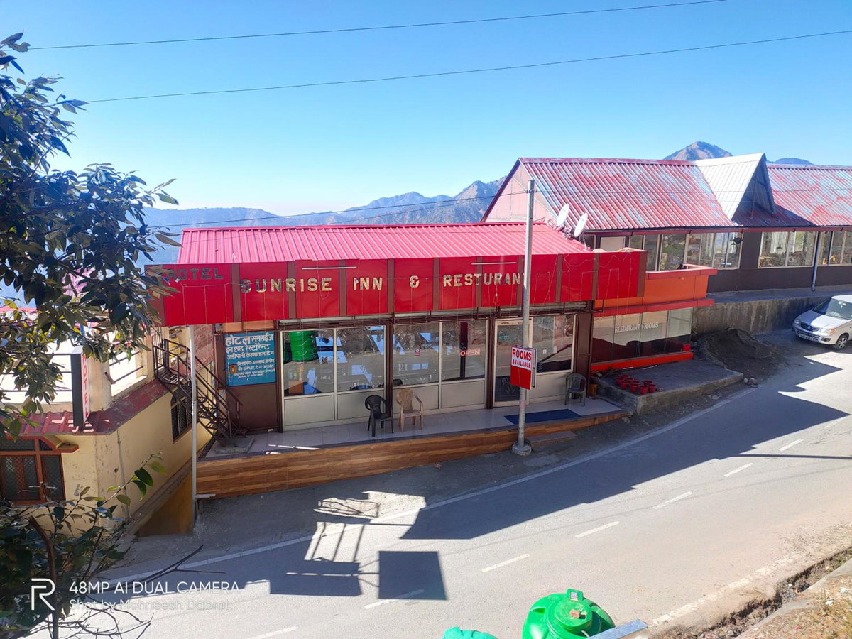 Hotel Sunrise Inn & Restaurant, Kanatal, India