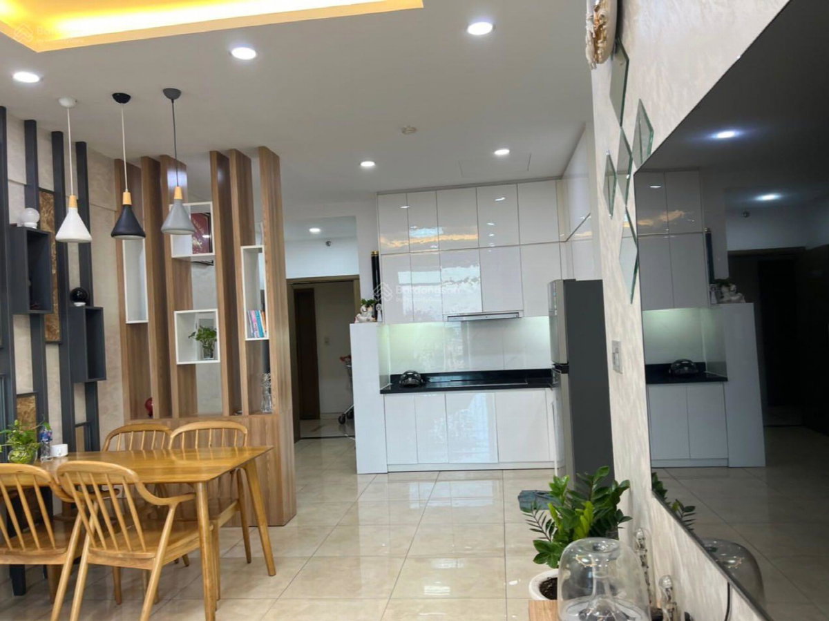 Opal Riverside, Vietnam