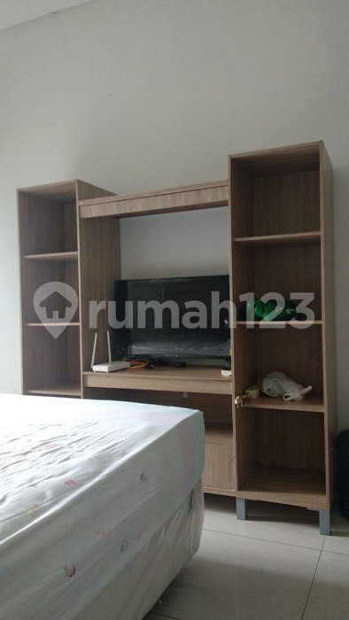 Apartment for rent in Jakarta, Indonesia · Springwood Residence · 1 room, 1 bath