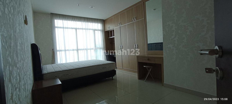 Apartment for rent in West Jakarta, Indonesia · Central Park Residences · 1 room, 2 baths