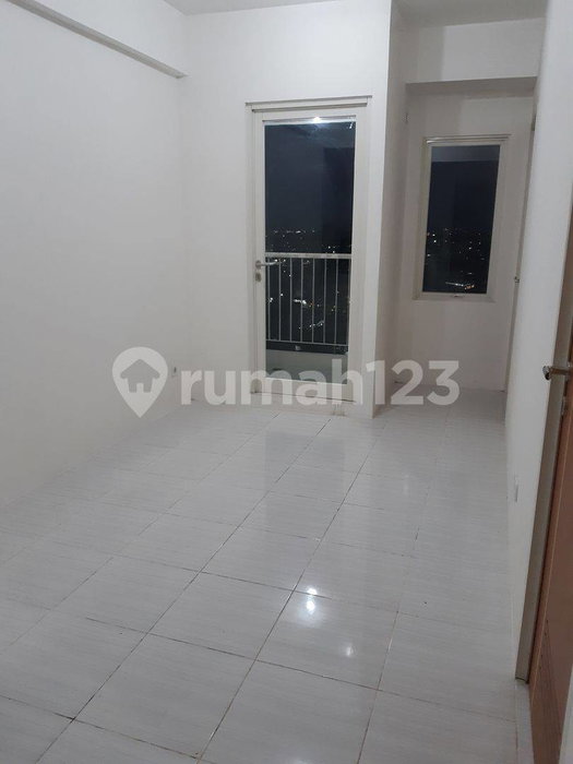 Apartment for rent in Surabaya, Indonesia · peak CBD · 2 rooms, 1 bath
