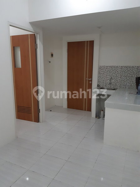 Apartment for rent in Surabaya, Indonesia · peak CBD · 2 rooms, 1 bath