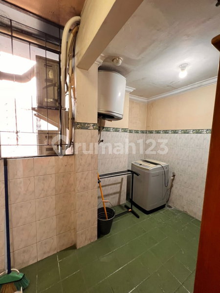 Apartment for rent in Jakarta, Indonesia · Rasuna Park · 2 rooms, 2 baths