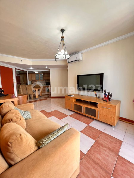 Apartment for rent in Jakarta, Indonesia · Rasuna Park · 2 rooms, 2 baths