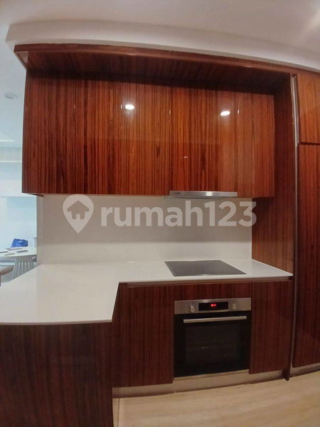 Apartment for rent in Surabaya, Indonesia · South Hill Brass · 2 rooms, 2 baths