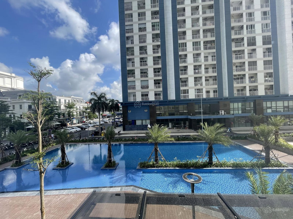 Charm City, Vietnam