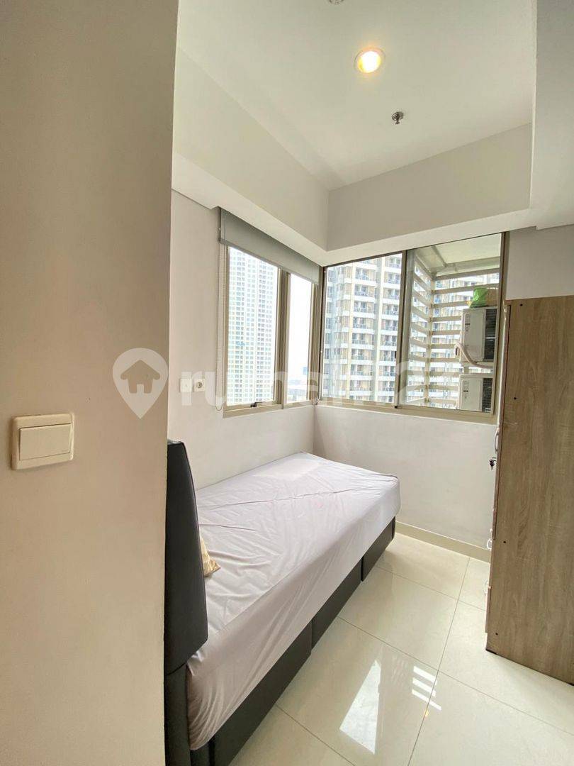 Taman Anggrek Residence Apartment, Indonesia