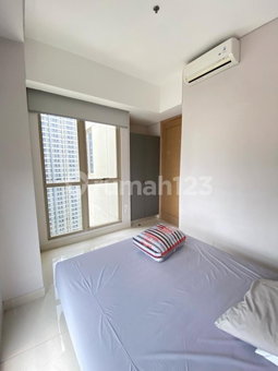 Apartment for rent in Jakarta, Indonesia · Taman Anggrek Residence Apartment · 2 rooms, 1 bath