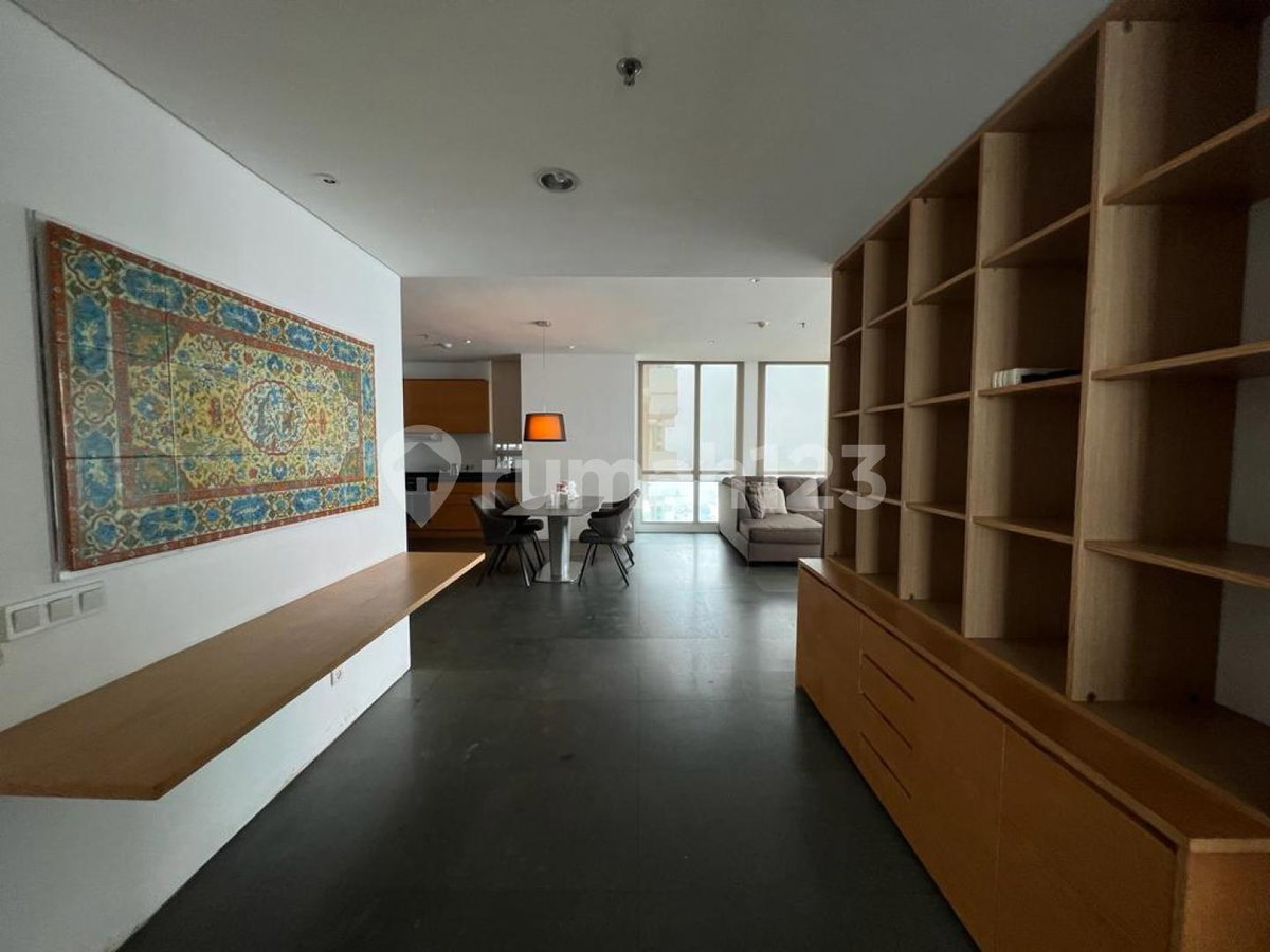Kemang Village Residence, Индонезия